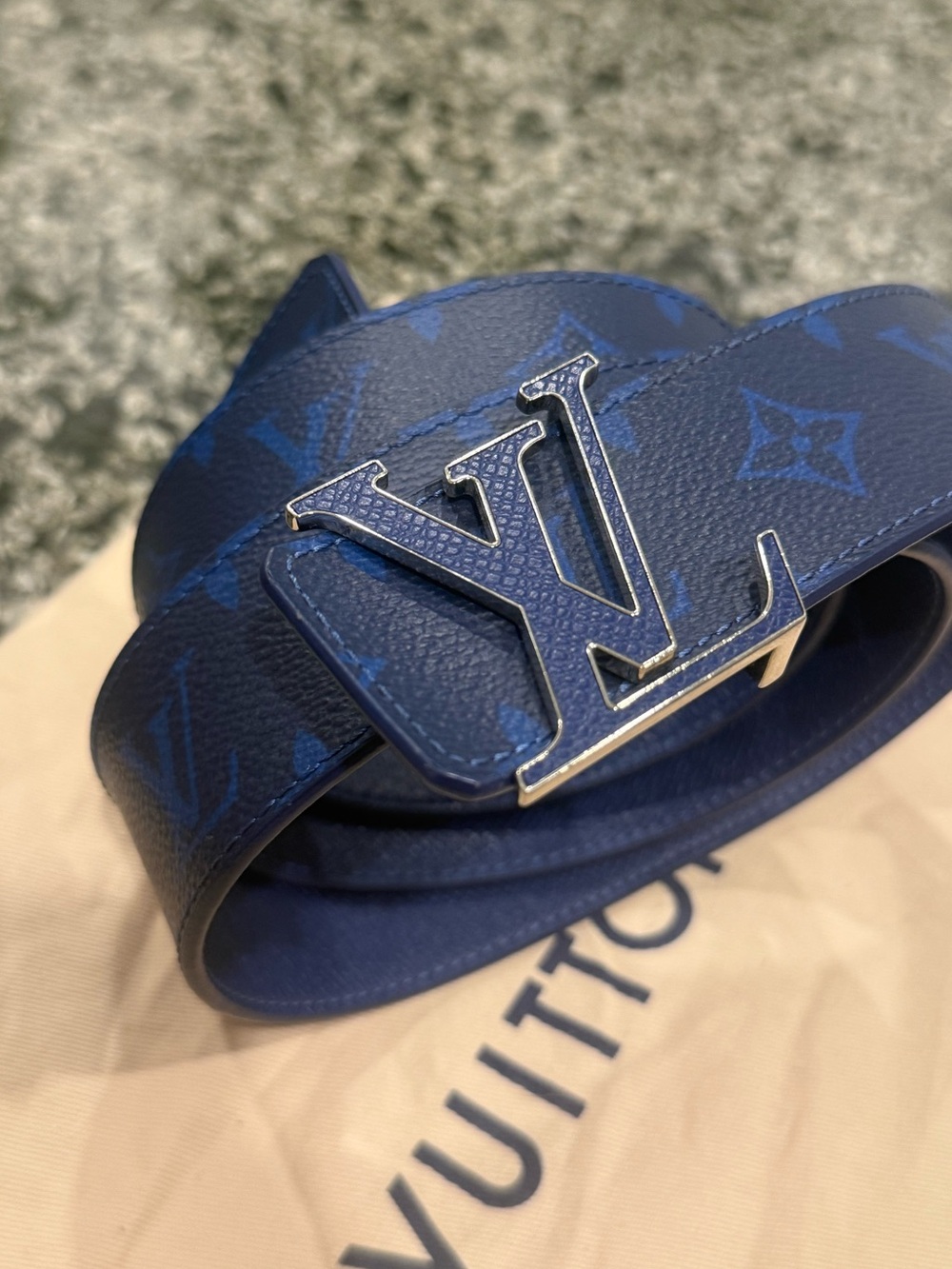 LOUIS VUITTON Men's Blue Monogram LV Initiales Belt - 💯 AUTHENTIC